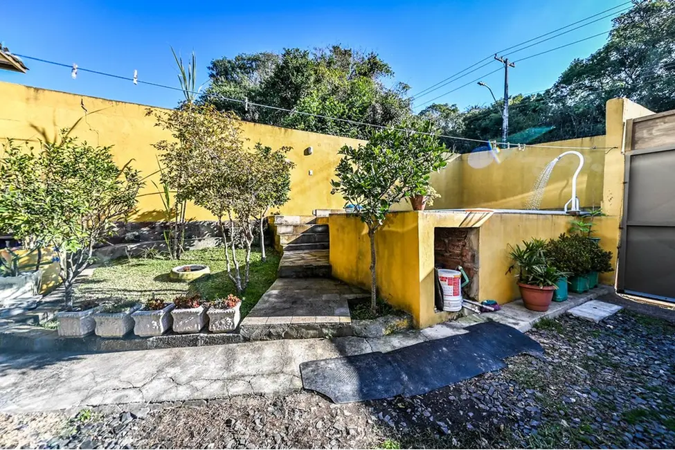 Foto 4 de Casa com 2 quartos à venda, 220m2 em Agronomia, Porto Alegre - RS