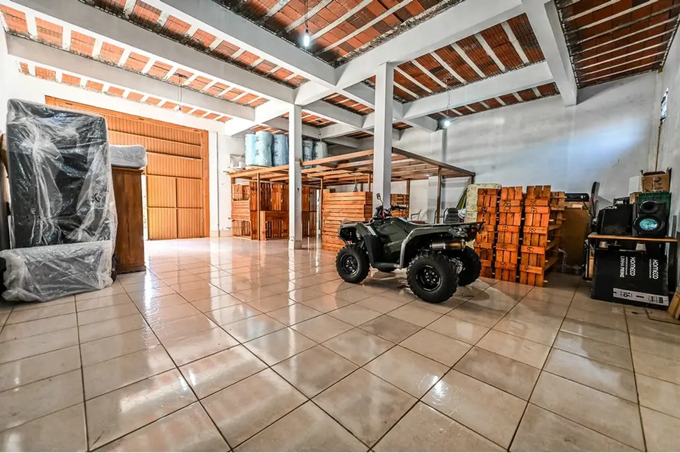 Foto 7 de Casa com 2 quartos à venda, 220m2 em Agronomia, Porto Alegre - RS