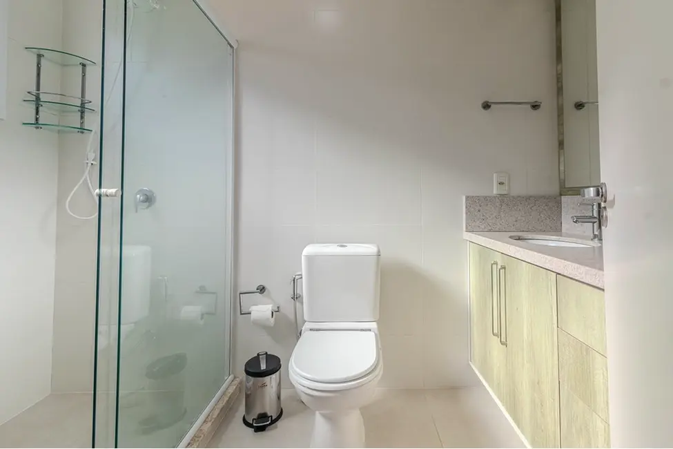 Foto 7 de Casa com 4 quartos à venda, 379m2 em Chácara das Pedras, Porto Alegre - RS