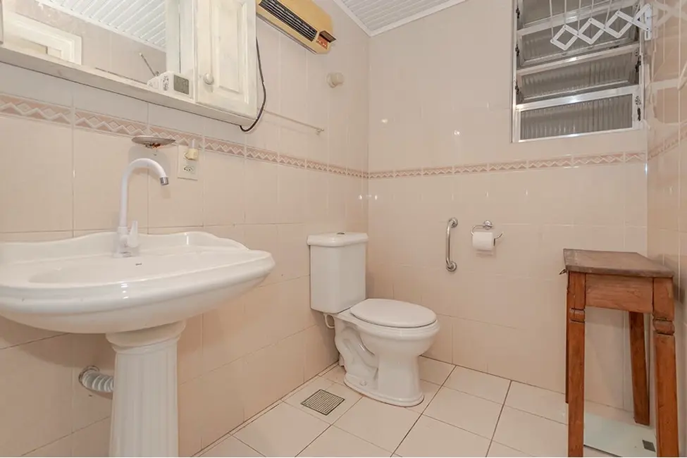 Foto 7 de Apartamento com 4 quartos à venda, 84m2 em Menino Deus, Porto Alegre - RS