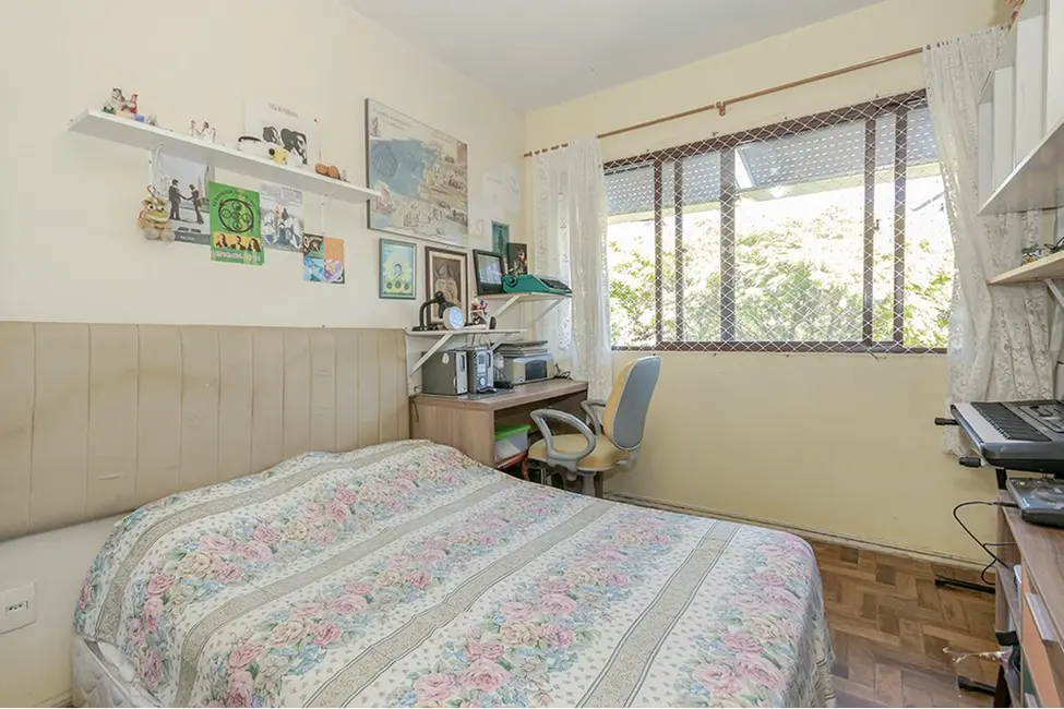 Foto 4 de Apartamento com 4 quartos à venda, 84m2 em Menino Deus, Porto Alegre - RS