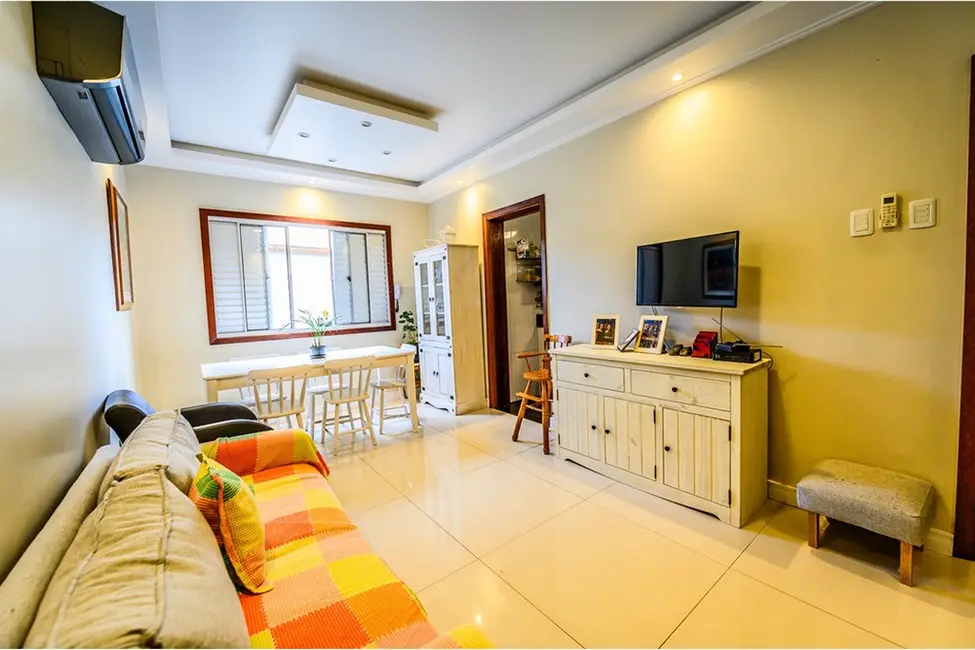 Foto 1 de Apartamento com 2 quartos à venda, 83m2 em Teresópolis, Porto Alegre - RS