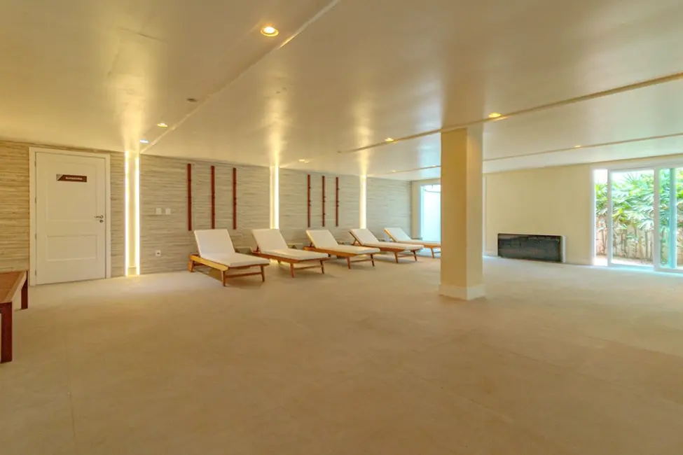 Foto 2 de Apartamento com 2 quartos à venda, 135m2 em Menino Deus, Porto Alegre - RS