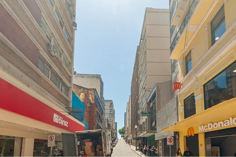 Foto 3 de Sala Comercial à venda, 34m2 em Centro Histórico, Porto Alegre - RS
