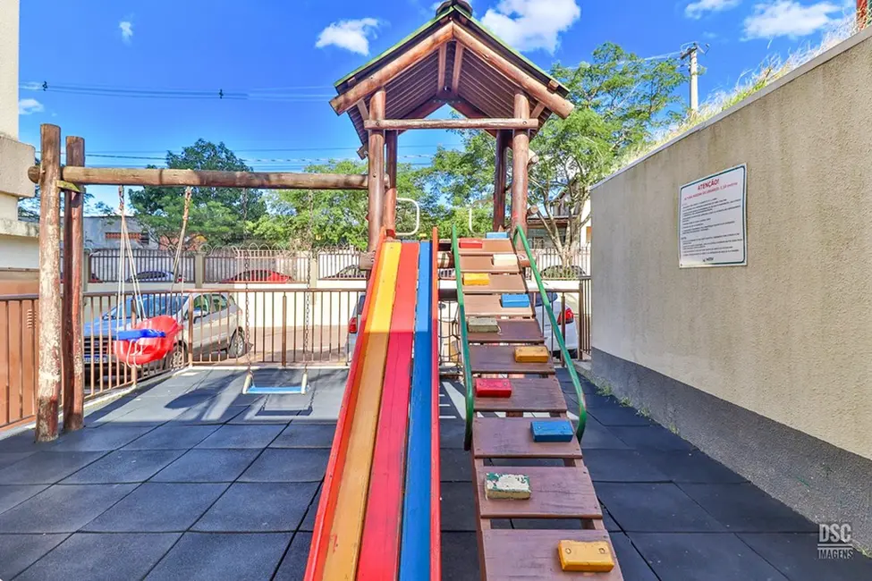 Foto 3 de Apartamento com 2 quartos à venda, 48m2 em Costa e Silva, Porto Alegre - RS