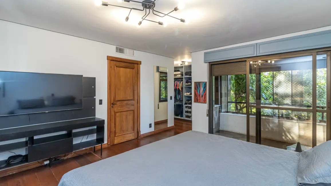 Foto 7 de Apartamento com 3 quartos à venda, 259m2 em Moinhos de Vento, Porto Alegre - RS