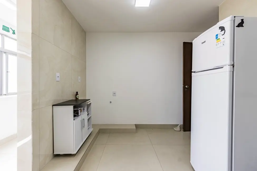 Foto 4 de Apartamento com 3 quartos à venda, 216m2 em Jardim Lindóia, Porto Alegre - RS