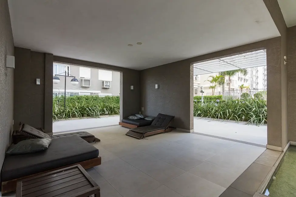 Foto 4 de Apartamento com 2 quartos à venda, 61m2 em São Sebastião, Porto Alegre - RS