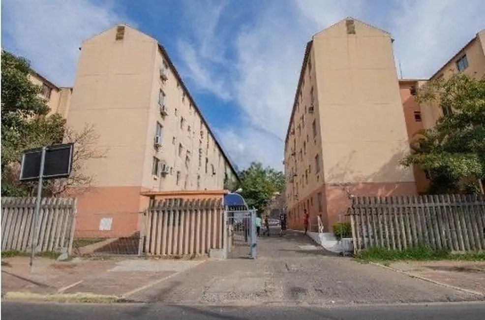 Foto 6 de Apartamento com 2 quartos à venda, 40m2 em Mário Quintana, Porto Alegre - RS