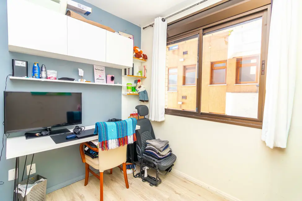 Foto 9 de Apartamento com 3 quartos à venda, 97m2 em Mont Serrat, Porto Alegre - RS