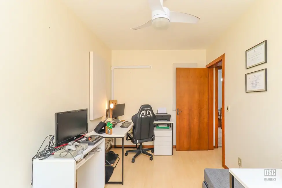 Foto 7 de Apartamento com 2 quartos à venda, 79m2 em Jardim Itu Sabará, Porto Alegre - RS