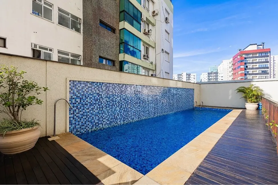 Apartamento com 3 quartos à venda, 85m2 em Passo da Areia, Porto Alegre - RS - imagem 6 Foto 6 de Apartamento com 3 quartos à venda, 85m2 em Passo da Areia, Porto Alegre - RS