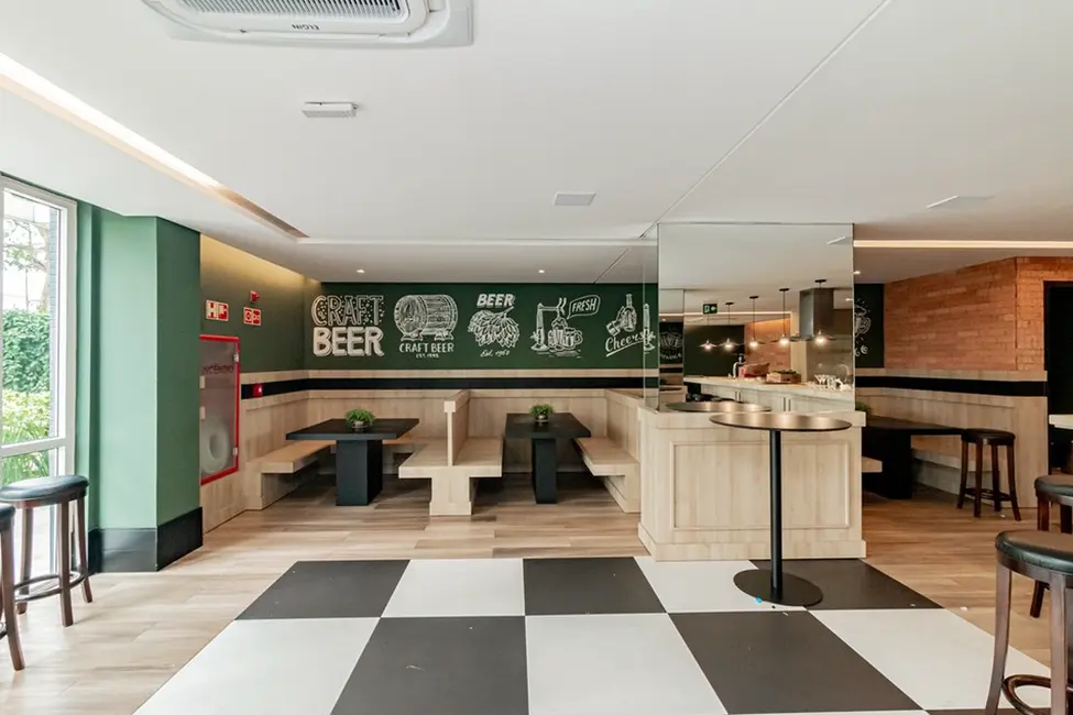 Apartamento com 2 quartos à venda, 61m2 em São Sebastião, Porto Alegre - RS - imagem 9 Foto 9 de Apartamento com 2 quartos à venda, 61m2 em São Sebastião, Porto Alegre - RS