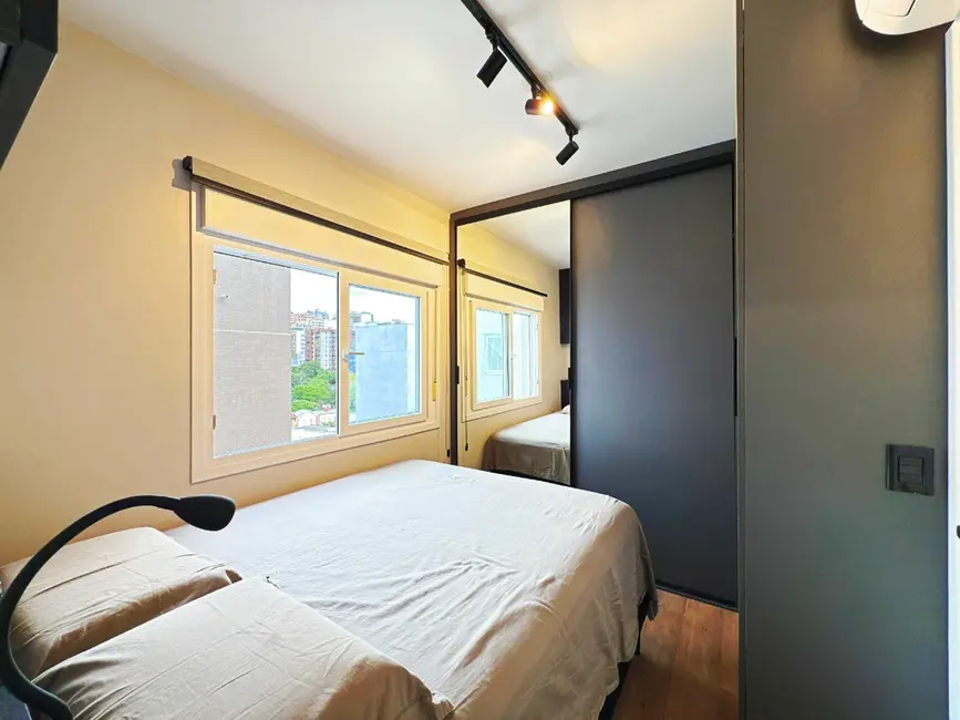 Foto 2 de Apartamento com 3 quartos à venda, 99m2 em Menino Deus, Porto Alegre - RS