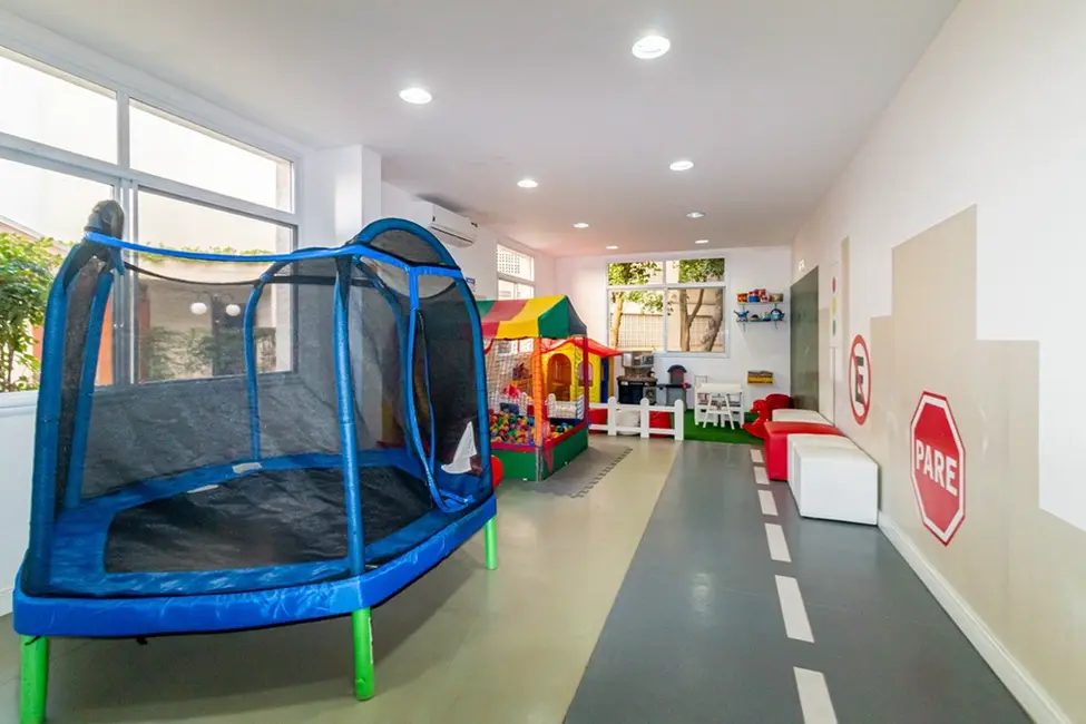 Foto 9 de Apartamento com 3 quartos à venda, 82m2 em Passo da Areia, Porto Alegre - RS