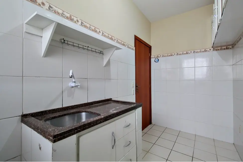 Foto 8 de Apartamento com 2 quartos à venda, 61m2 em Santo Antônio, Porto Alegre - RS