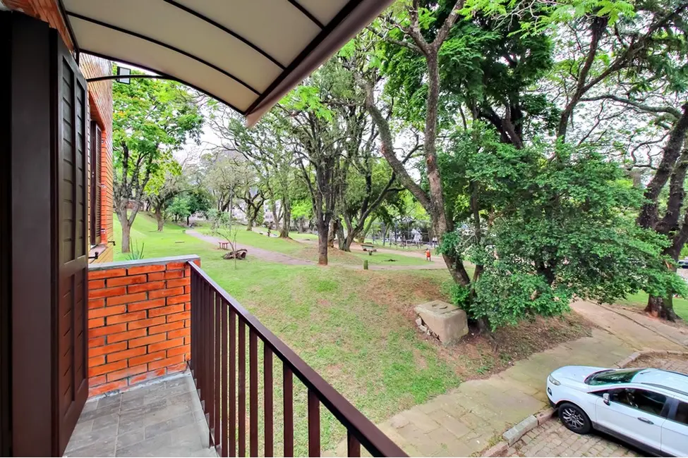 Foto 6 de Apartamento com 2 quartos à venda, 61m2 em Santo Antônio, Porto Alegre - RS