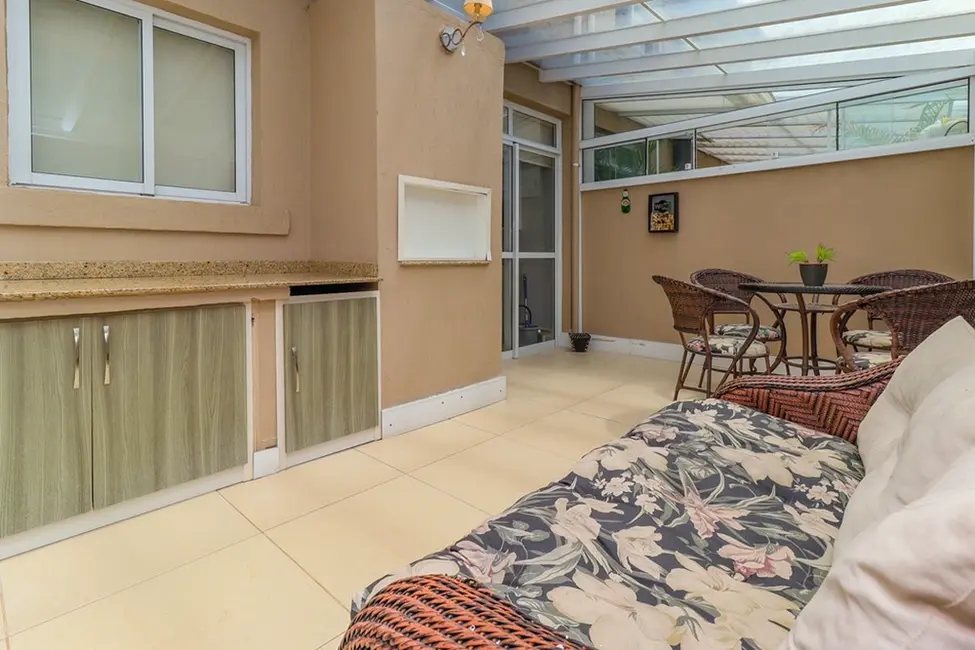 Foto 7 de Casa de Condomínio com 3 quartos à venda, 146m2 em São Sebastião, Porto Alegre - RS