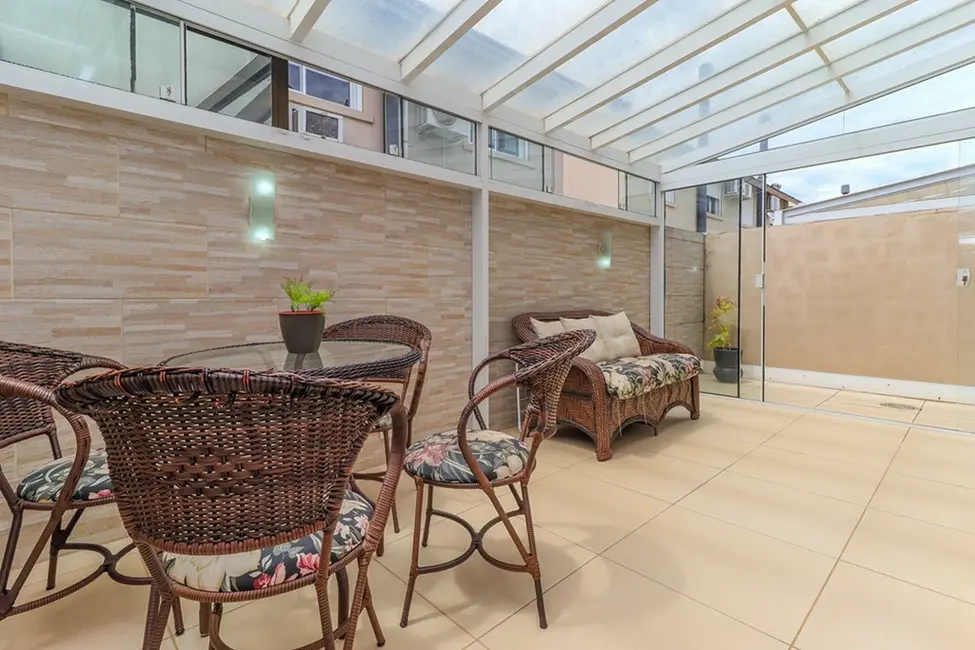 Foto 8 de Casa de Condomínio com 3 quartos à venda, 146m2 em São Sebastião, Porto Alegre - RS