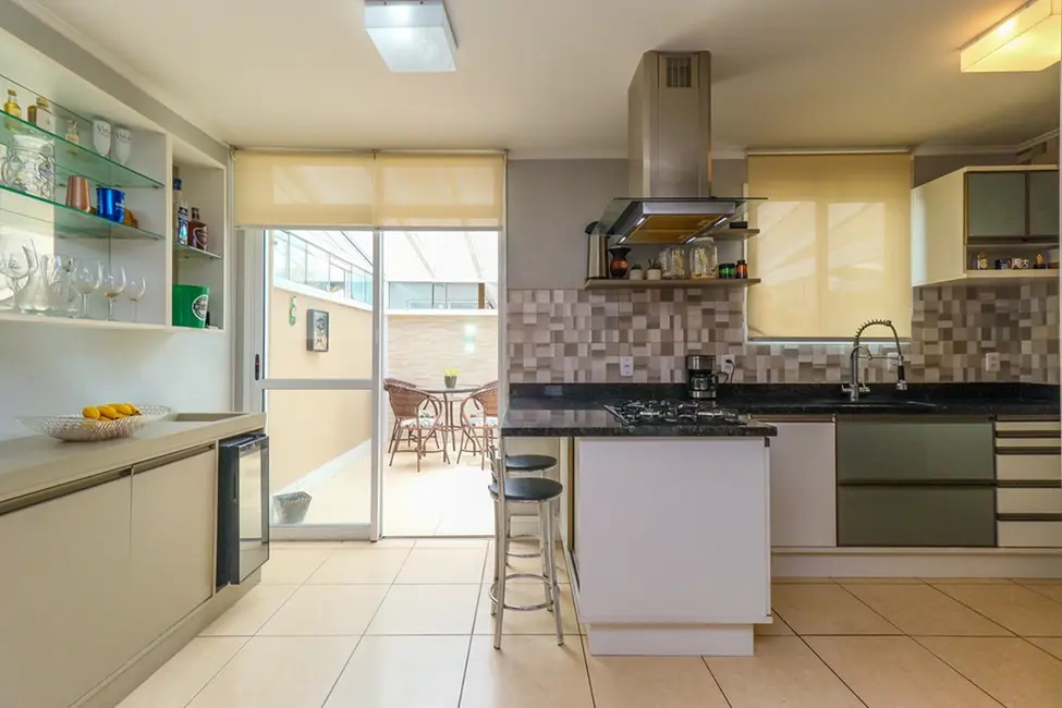 Foto 6 de Casa de Condomínio com 3 quartos à venda, 146m2 em São Sebastião, Porto Alegre - RS