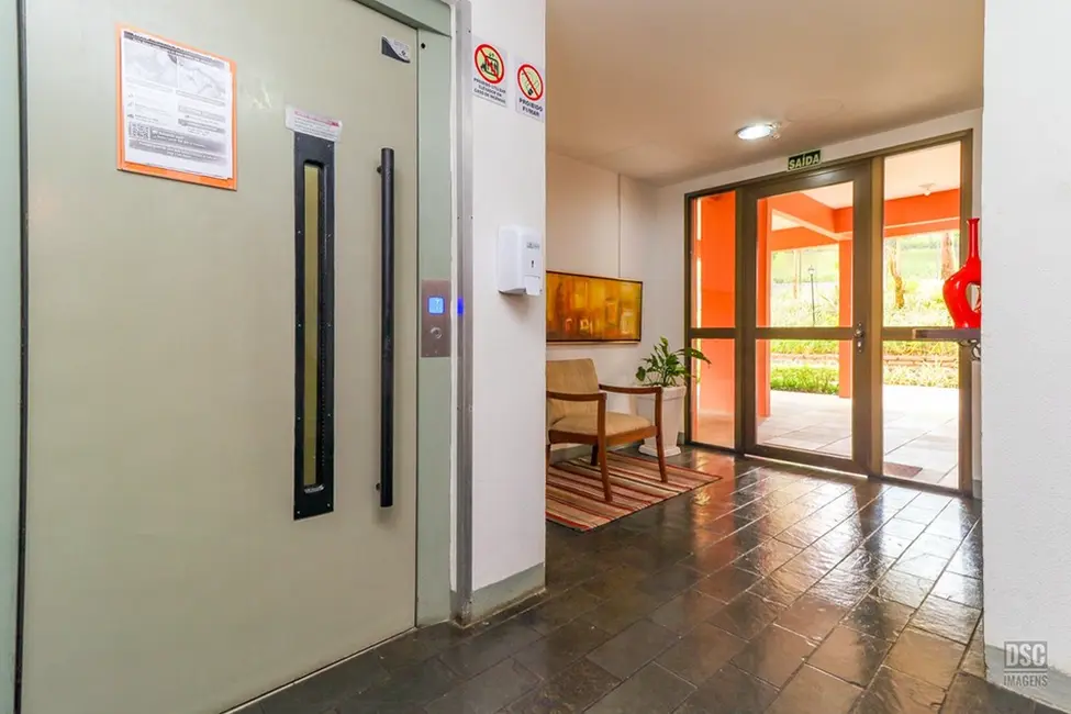 Foto 5 de Apartamento com 3 quartos à venda, 67m2 em Jardim Carvalho, Porto Alegre - RS