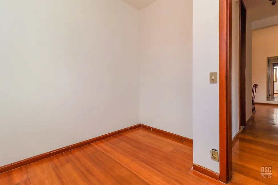 Foto 3 de Apartamento com 3 quartos à venda, 67m2 em Jardim Carvalho, Porto Alegre - RS