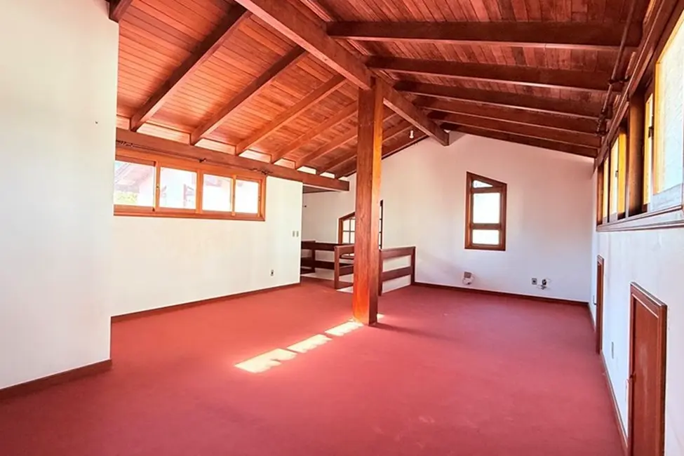 Foto 9 de Casa com 3 quartos à venda, 381m2 em Porto Alegre - RS