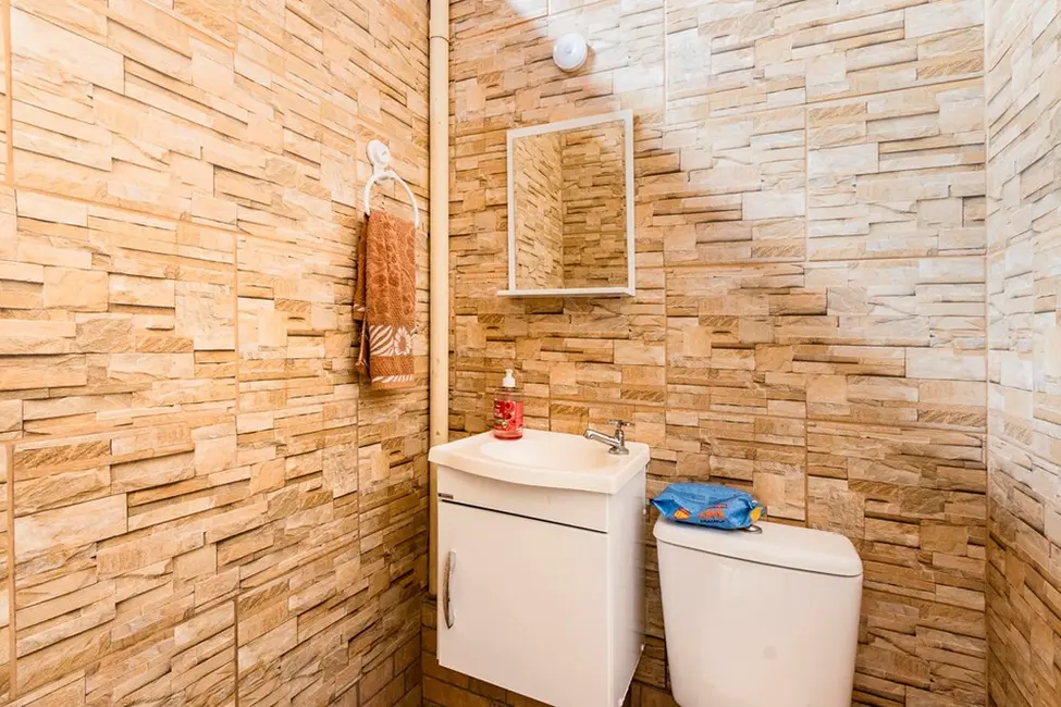 Foto 4 de Casa com 3 quartos à venda, 160m2 em Santa Maria Goretti, Porto Alegre - RS