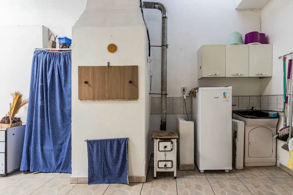 Foto 9 de Casa com 3 quartos à venda, 160m2 em Santa Maria Goretti, Porto Alegre - RS