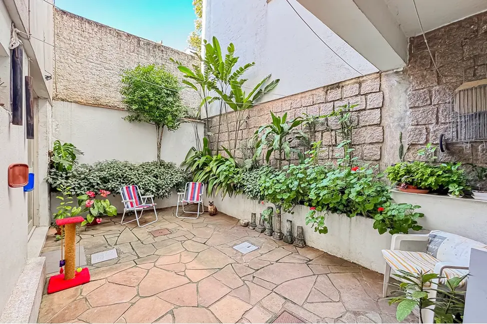 Apartamento com 1 quarto à venda, 57m2 em Petrópolis, Porto Alegre - RS - imagem 5 Foto 5 de Apartamento com 1 quarto à venda, 57m2 em Petrópolis, Porto Alegre - RS