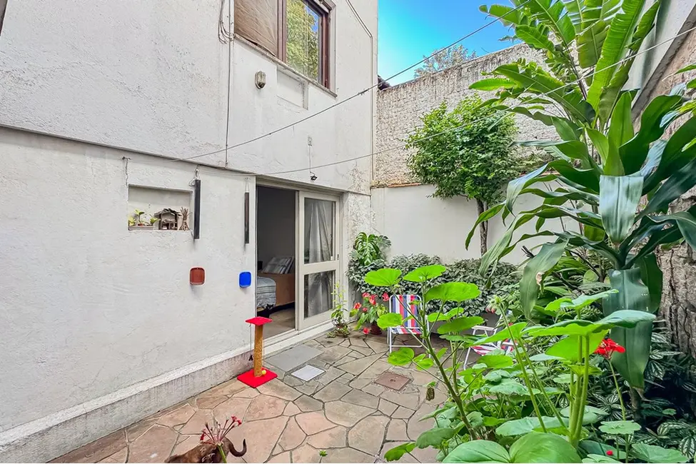 Apartamento com 1 quarto à venda, 57m2 em Petrópolis, Porto Alegre - RS - imagem 6 Foto 6 de Apartamento com 1 quarto à venda, 57m2 em Petrópolis, Porto Alegre - RS