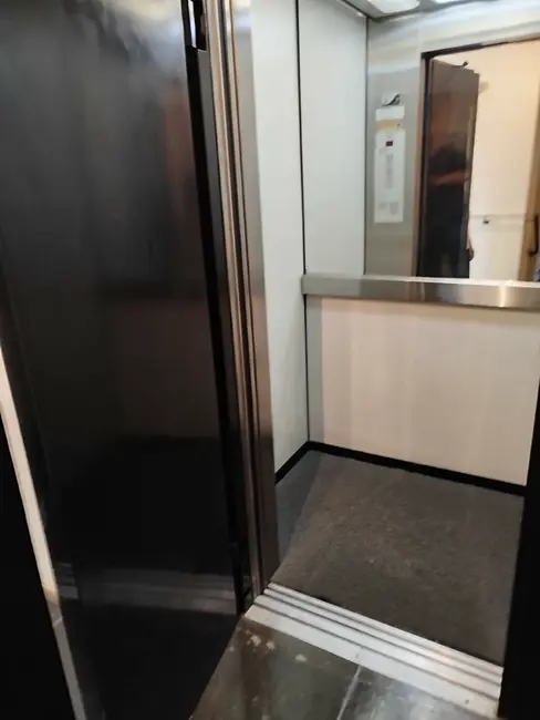 Foto 5 de Sala Comercial à venda, 26m2 em Independência, Porto Alegre - RS