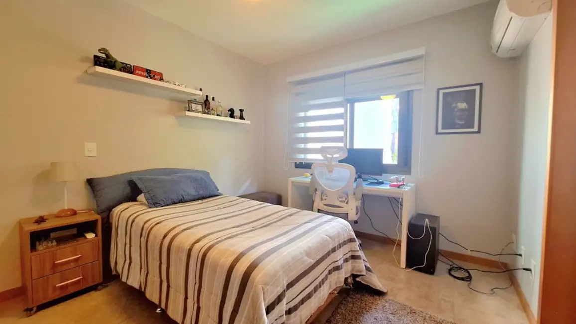 Foto 8 de Apartamento com 2 quartos à venda, 143m2 em Rio Branco, Porto Alegre - RS