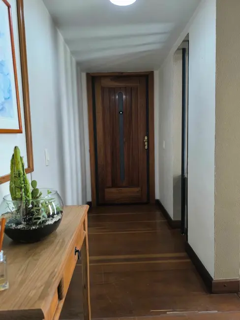 Foto 2 de Apartamento com 3 quartos à venda, 127m2 em Higienópolis, Porto Alegre - RS