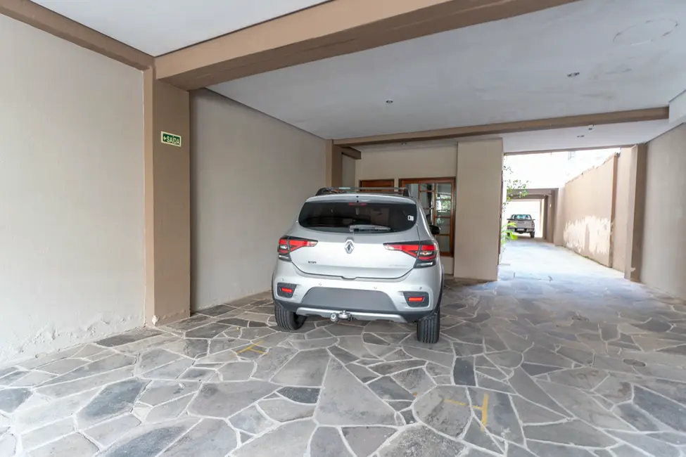 Foto 4 de Apartamento com 2 quartos à venda, 82m2 em Petrópolis, Porto Alegre - RS