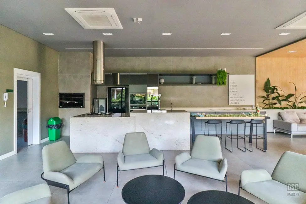 Foto 2 de Apartamento com 2 quartos à venda, 71m2 em Jardim Lindóia, Porto Alegre - RS