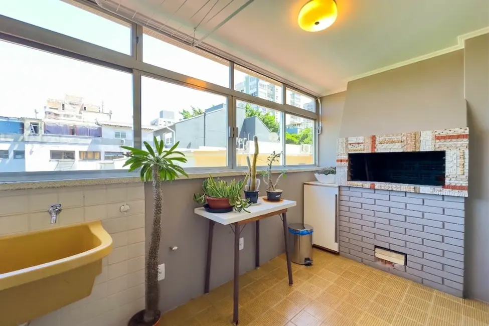 Foto 6 de Apartamento com 3 quartos à venda, 126m2 em Petrópolis, Porto Alegre - RS