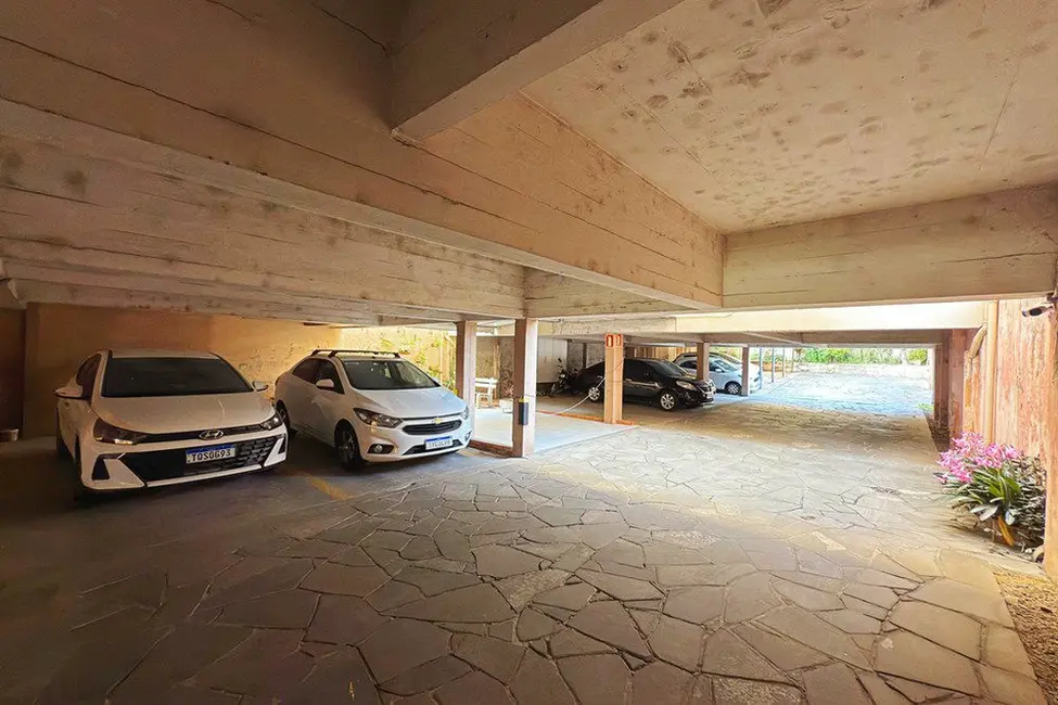 Foto 7 de Apartamento com 2 quartos à venda, 75m2 em Azenha, Porto Alegre - RS