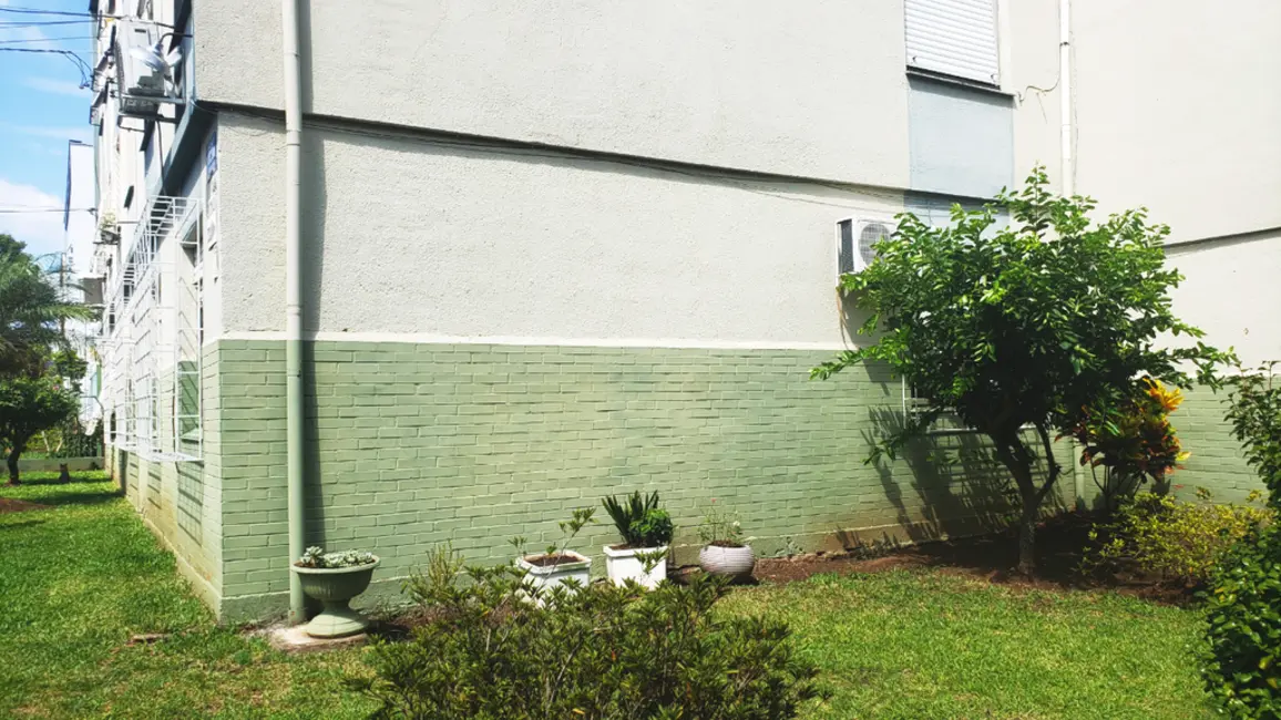 Foto 3 de Apartamento com 2 quartos à venda, 60m2 em São Sebastião, Porto Alegre - RS