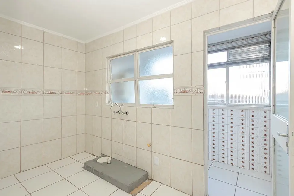 Apartamento com 2 quartos à venda, 66m2 em Menino Deus, Porto Alegre - RS - imagem 4 Foto 4 de Apartamento com 2 quartos à venda, 66m2 em Menino Deus, Porto Alegre - RS