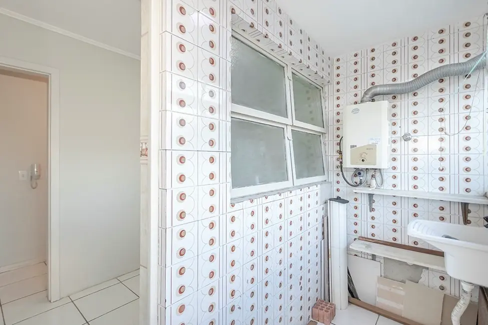 Apartamento com 2 quartos à venda, 66m2 em Menino Deus, Porto Alegre - RS - imagem 7 Foto 7 de Apartamento com 2 quartos à venda, 66m2 em Menino Deus, Porto Alegre - RS