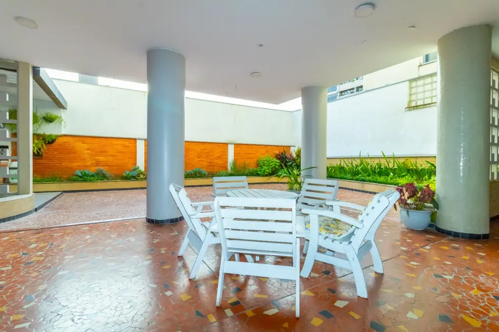 Foto 6 de Apartamento com 3 quartos à venda, 171m2 em Rio Branco, Porto Alegre - RS