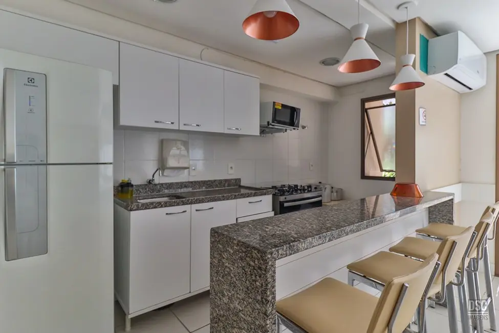 Apartamento com 2 quartos à venda, 66m2 em Passo da Areia, Porto Alegre - RS - imagem 3 Foto 3 de Apartamento com 2 quartos à venda, 66m2 em Passo da Areia, Porto Alegre - RS