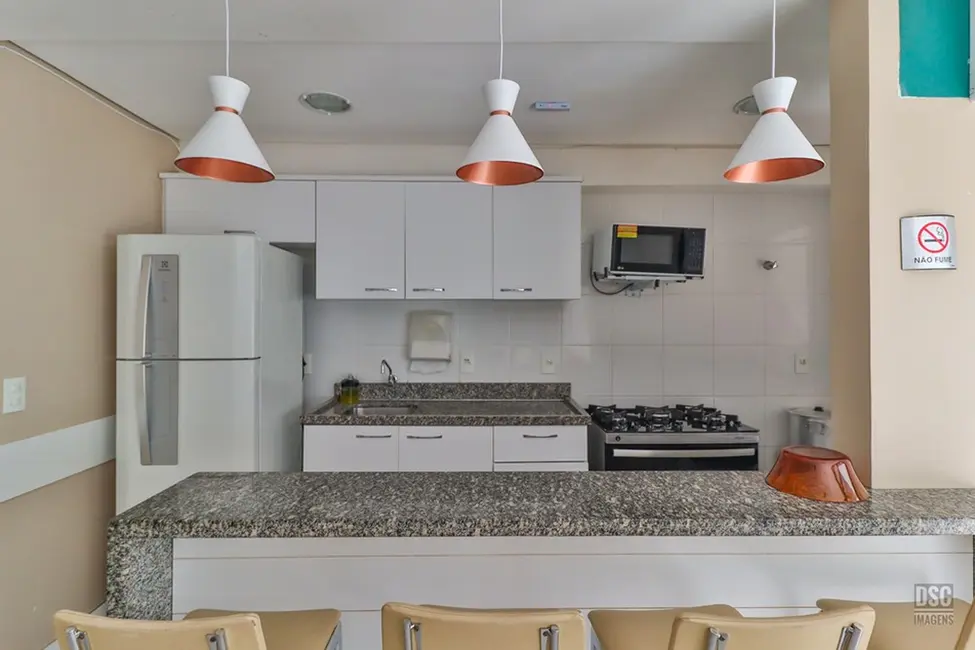 Apartamento com 2 quartos à venda, 66m2 em Passo da Areia, Porto Alegre - RS - imagem 4 Foto 4 de Apartamento com 2 quartos à venda, 66m2 em Passo da Areia, Porto Alegre - RS