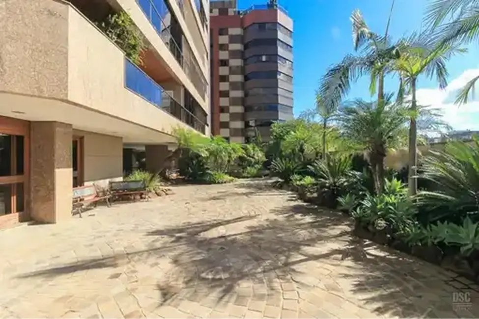 Foto 2 de Apartamento com 4 quartos à venda, 216m2 em Bela Vista, Porto Alegre - RS