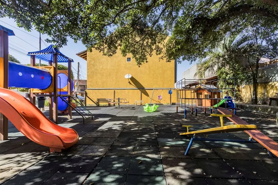 Foto 2 de Casa de Condomínio com 2 quartos à venda, 191m2 em Aberta dos Morros, Porto Alegre - RS