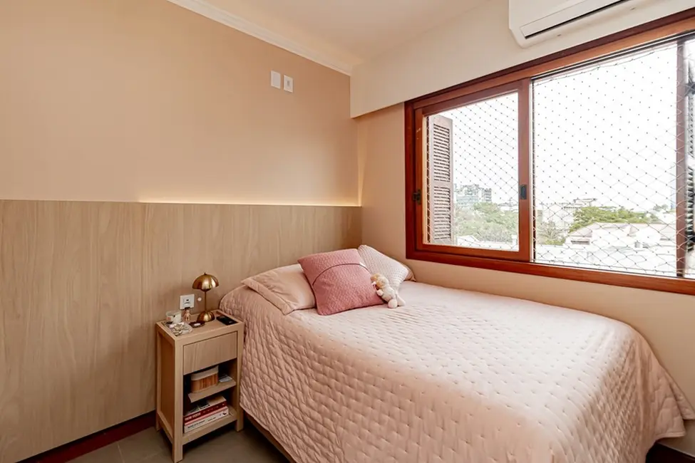 Foto 8 de Apartamento com 3 quartos à venda, 96m2 em Menino Deus, Porto Alegre - RS