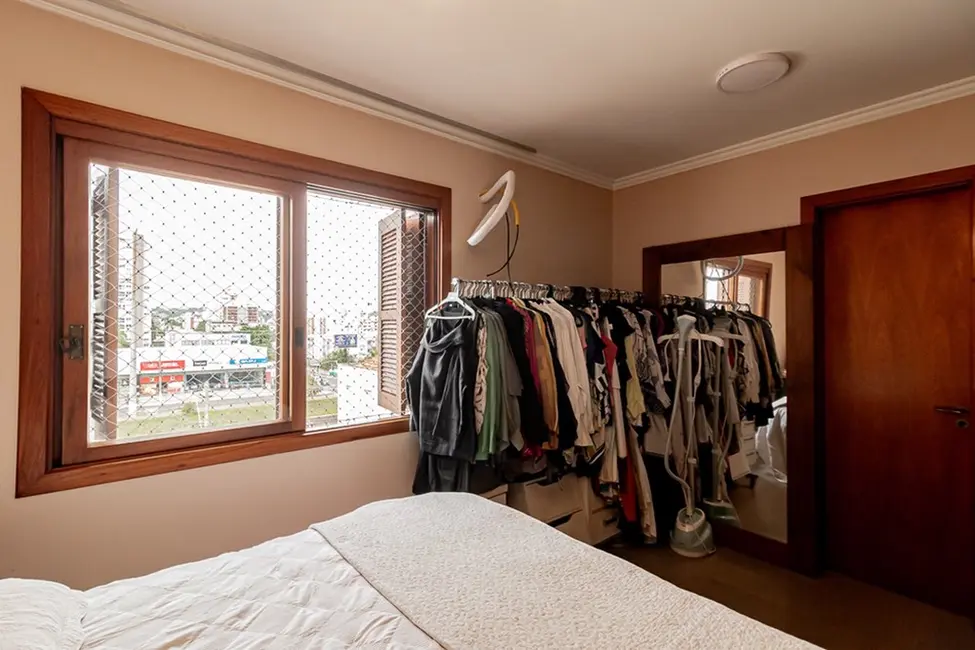Foto 5 de Apartamento com 3 quartos à venda, 96m2 em Menino Deus, Porto Alegre - RS