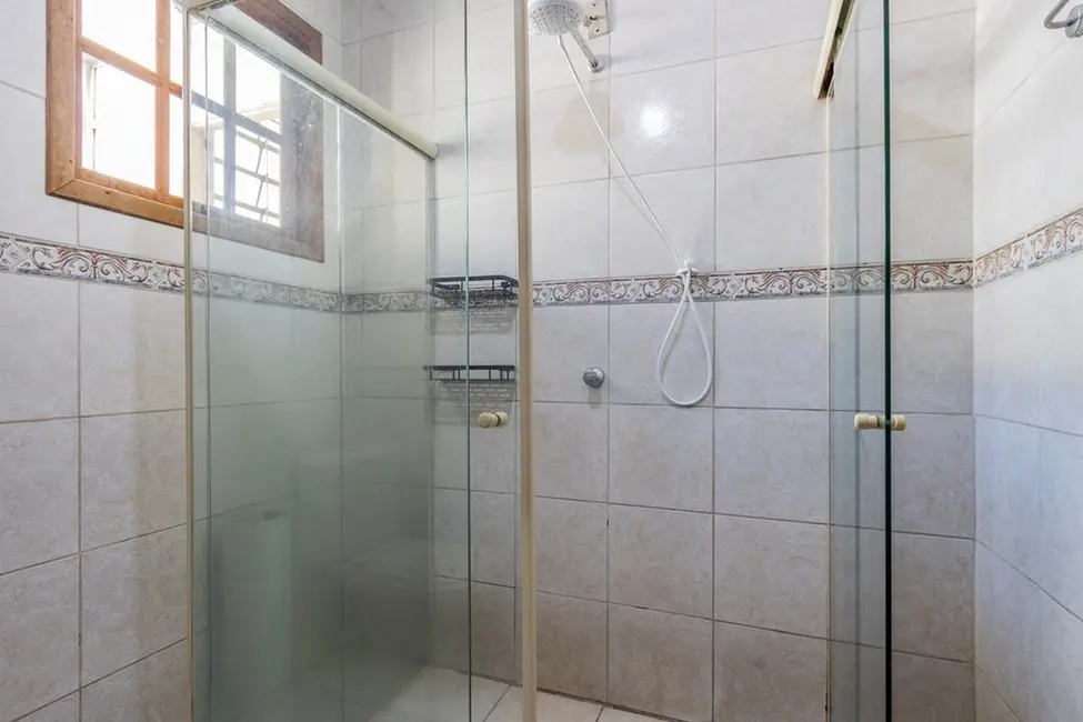 Apartamento com 2 quartos à venda, 63m2 em Centro Histórico, Porto Alegre - RS - imagem 2 Foto 2 de Apartamento com 2 quartos à venda, 63m2 em Centro Histórico, Porto Alegre - RS