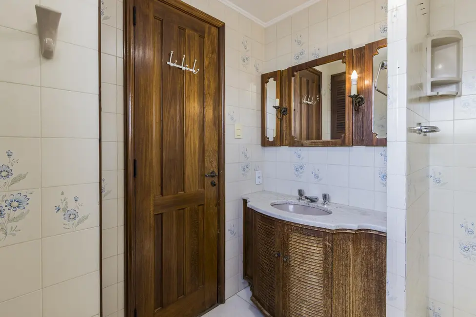 Foto 9 de Apartamento com 3 quartos à venda, 257m2 em Menino Deus, Porto Alegre - RS